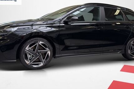 Hyundai i30 4.500 km 27.500 &euro; Itzehoe 25524
