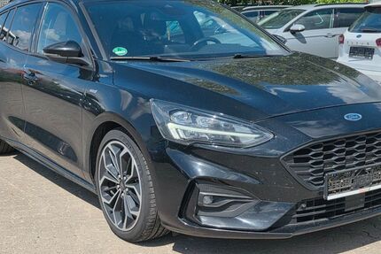 Ford Focus 222.536 km 6.910 &euro; Garbsen 30827