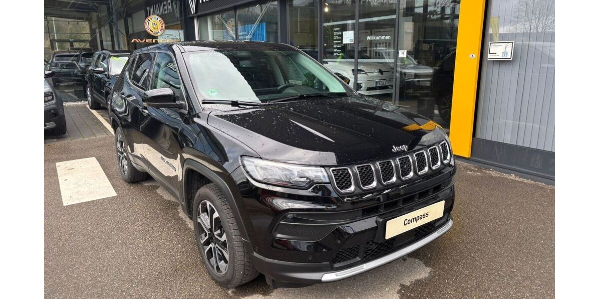 Jeep Compass 30.023 km 26.900 &euro; Tuttlingen 78532