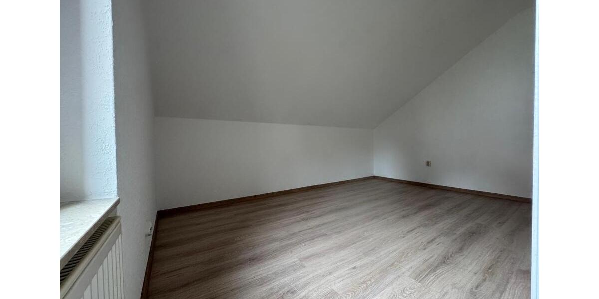 3-Raum-Wohnung mit Schloßblick zimmer