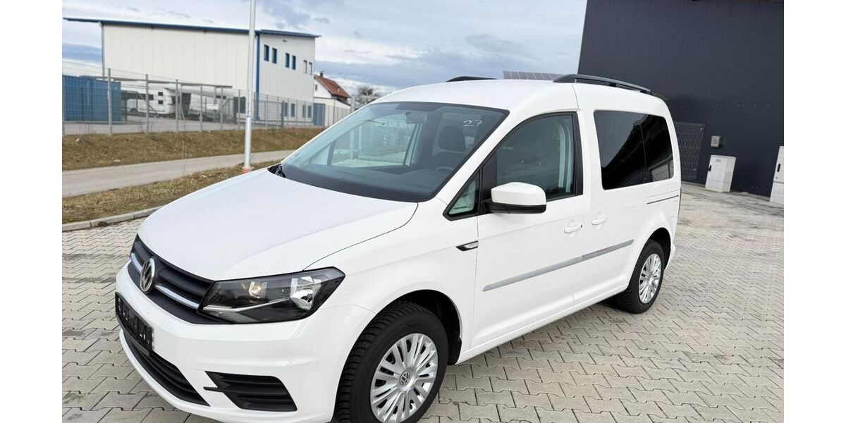 VW Caddy 182.000 km 10.600 &euro; Köfering 93096