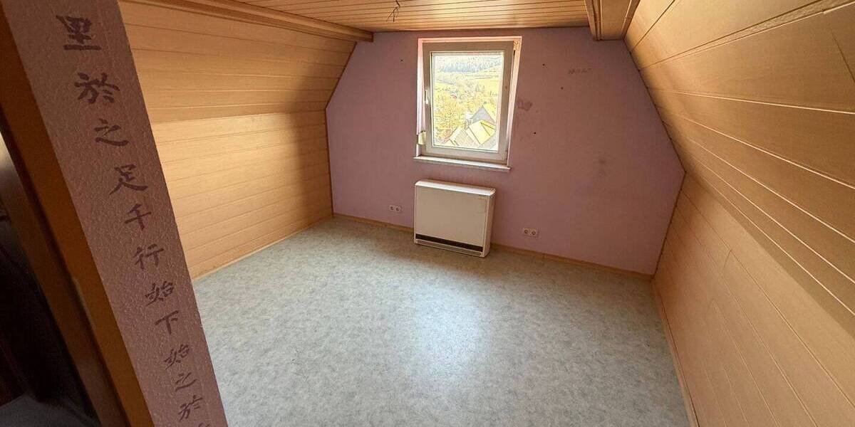 Etagenwohnung Walldorf Walldorf - 7 Zimmer, 118 m&sup2;, 19.900&euro; | Angebot:26260012