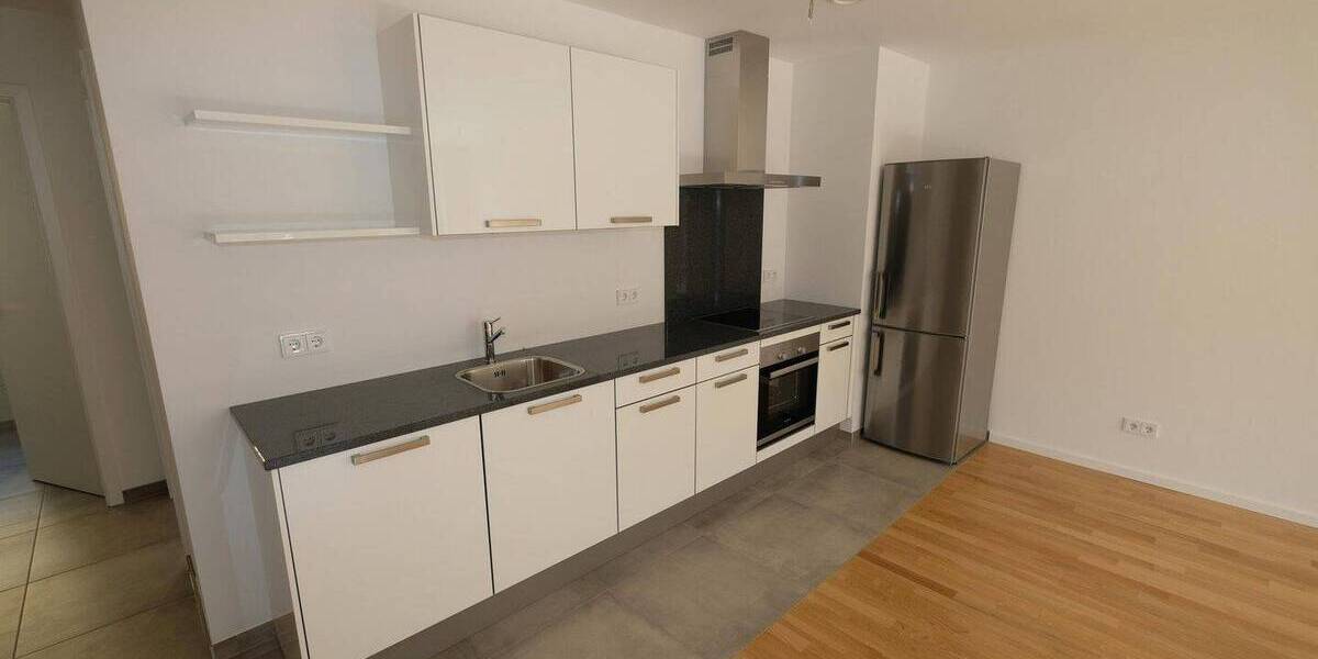 Etagenwohnung Frankfurt am Main Frankfurter Berg - 2 Zimmer, 65 m&sup2;, 1.595&euro; | Angebot:26113075