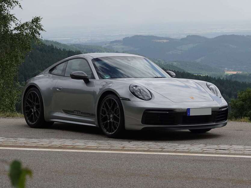 992