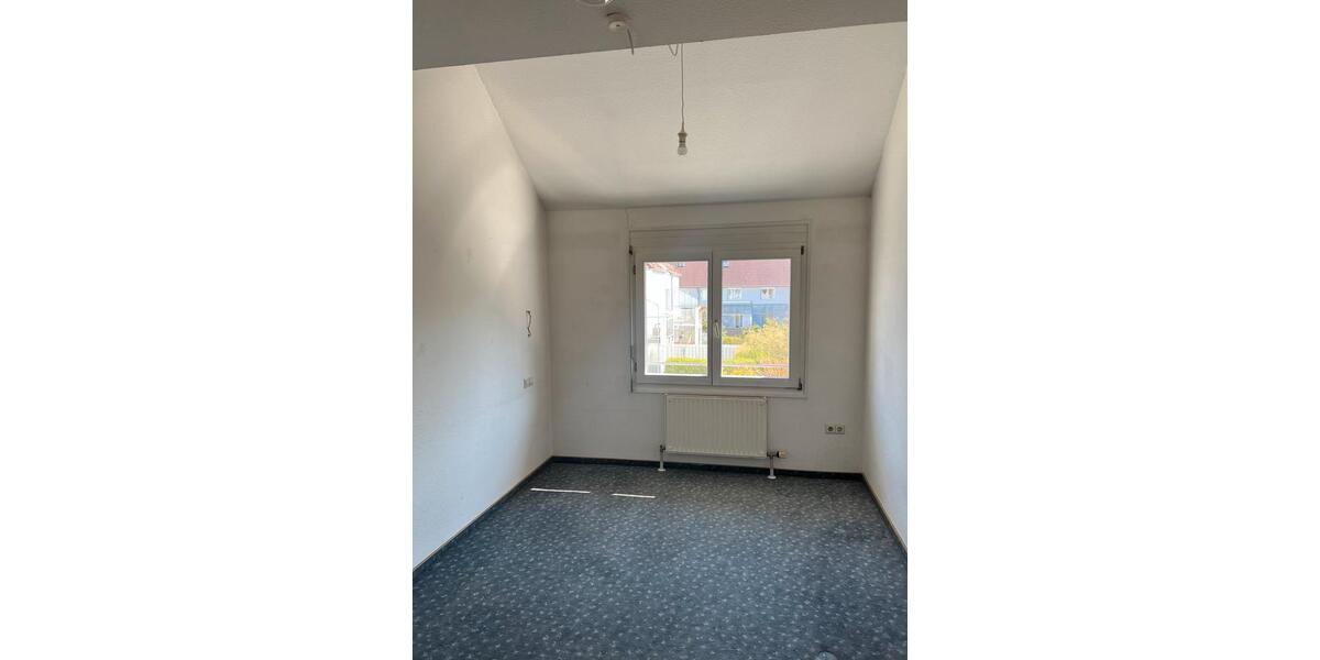 Reihenhaus Heilbronn Kernstadt - 5 Zimmer, 157 m&sup2;, 1.700&euro; | Angebot:26048713