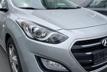 Hyundai i30 189.500 km 6.900 € Dörfles-Esbach 96487