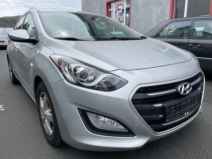 Hyundai i30 189.500 km 6.900 € Dörfles-Esbach 96487