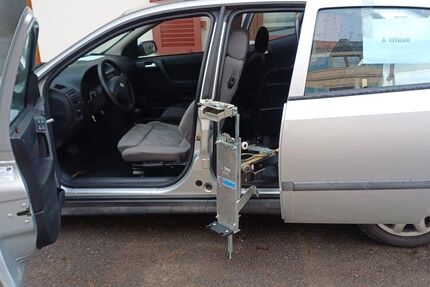 Opel Astra 58.000 km 3.900 &euro; Steinen 79585