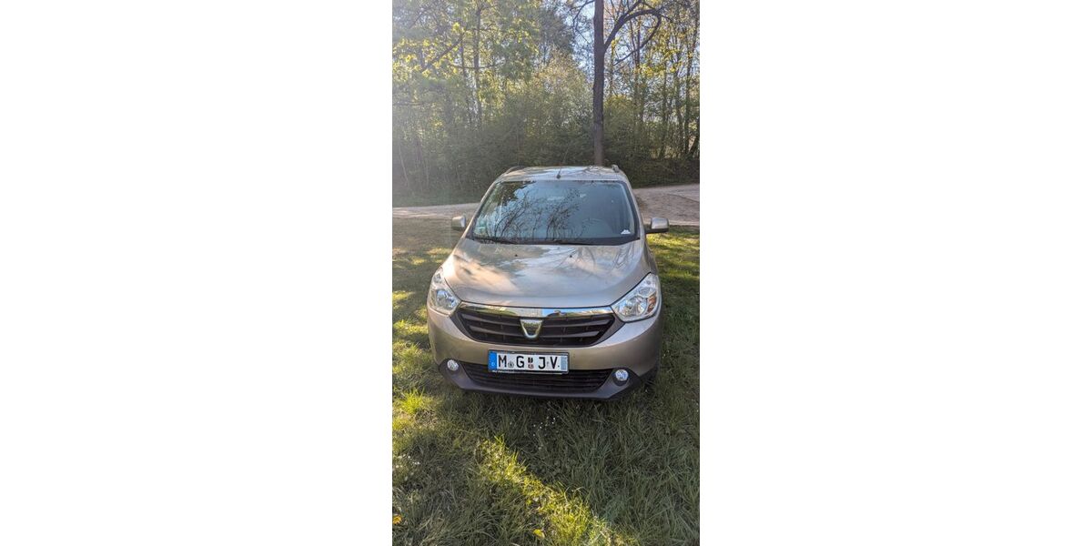 Dacia Lodgy 113.000 km 5.250 &euro; München 80469