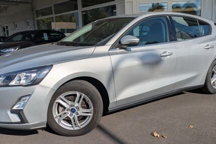 Ford Focus 9.650 km 17.975 € Lauterbach 36341