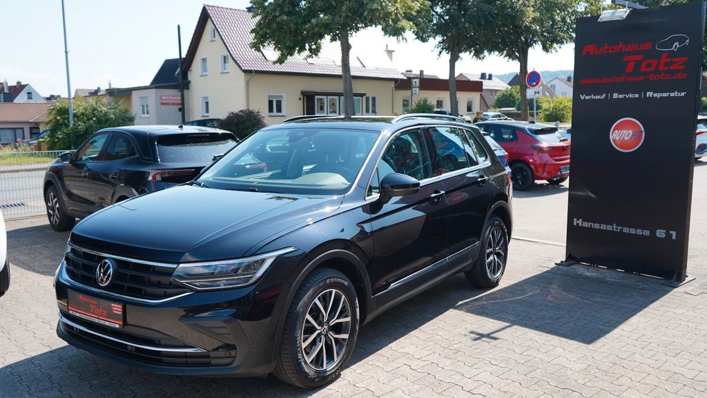 VW Tiguan 51.650 km 23.890 &euro; Höxter - Albaxen 37671