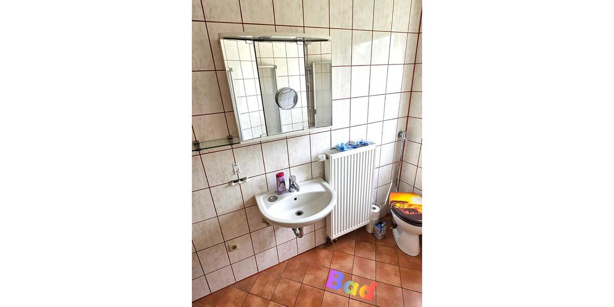 Mehrfamilienhaus, Wohnhaus Stockheim - 8 Zimmer, 200 m&sup2;, 300.000&euro; | Angebot:20648182