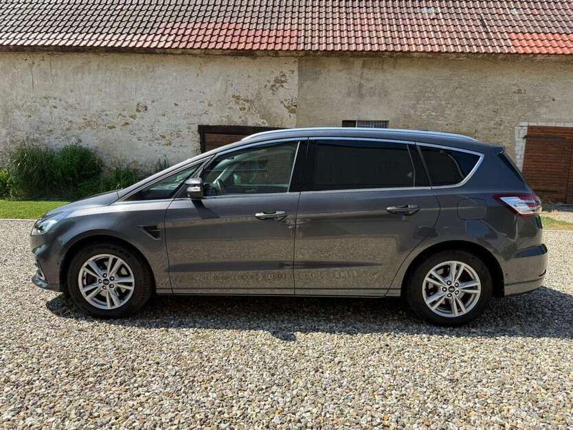 S-Max