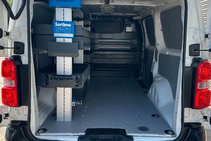 Opel Vivaro 134.247 km 12.990 &euro; Sindelfingen 71065