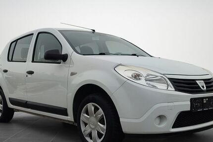 Dacia Sandero 62.655 km 3.999 &euro; Wittenburg 19243