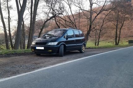 Opel Zafira 285.000 km 1.999 &euro; Sundern 59846