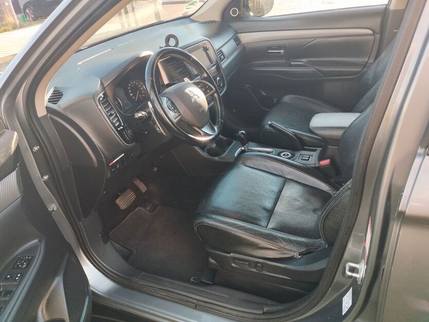 Mitsubishi Outlander 173.000 km 5.950 € Friedberg 86316