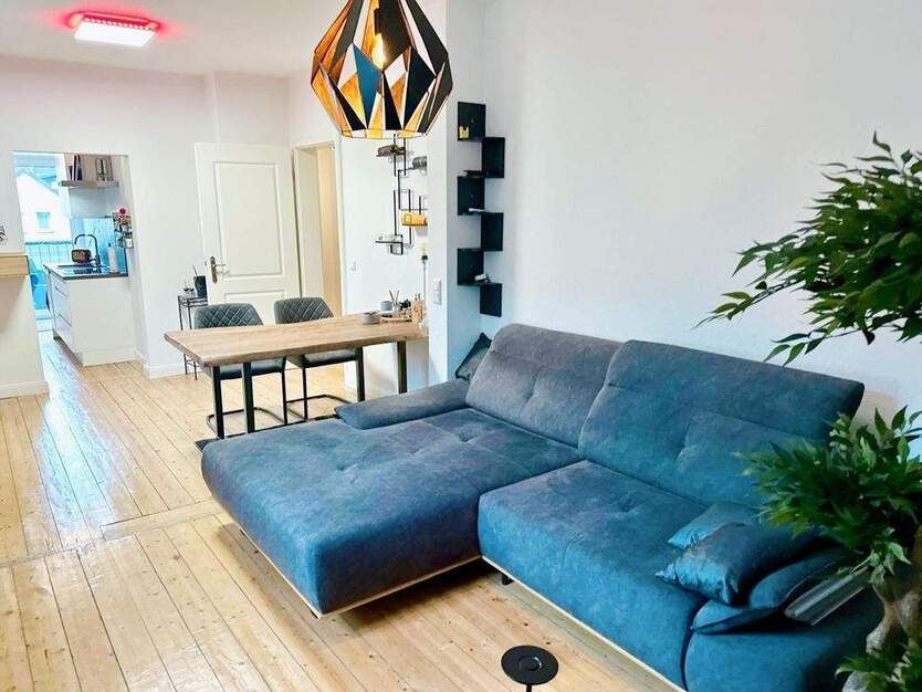 Zwischen Altbaucharme und Stadtleben - 2-Zimmer-Wohnung mit Balkon Nähe Siggi 2 zimmer