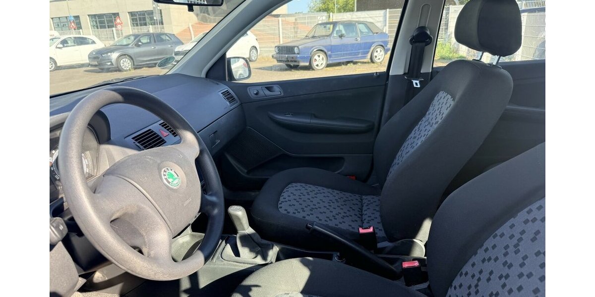 Skoda Fabia 1.2 Classic/Klima/mit TÜV 185.010 km 1.000 &euro; Frankfurt 60386
