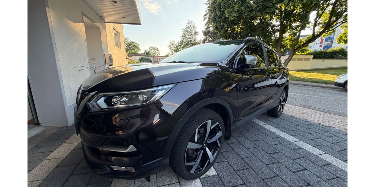 Nissan Qashqai 85.100 km 15.400 &euro; Herford 32049