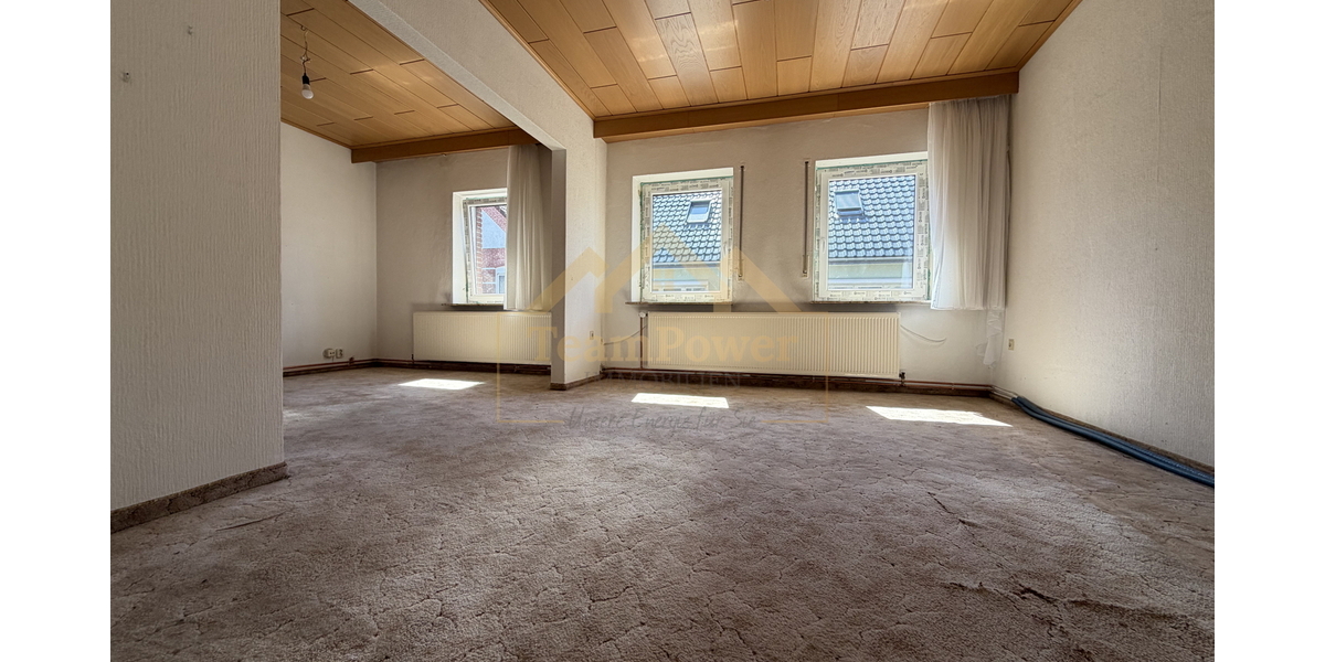 Handwerkerschnäppchen mit neuer Heizung und Fenstern - Einfamilienhaus Kellinghusen | Angebot:26564769