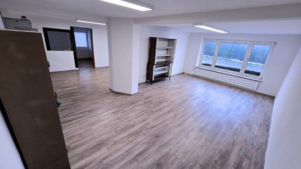 Gewerbeobjekt Steinhagen - 1.200&euro; | Angebot:25439685