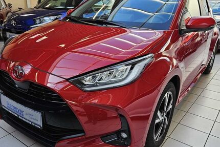 Toyota Yaris 16.830 km 19.490 € Paderborn 33104