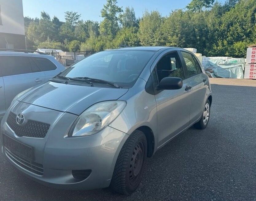 Yaris