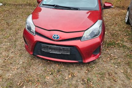 Toyota Yaris 147.000 km 6.500 &euro; Konz-koenen 54329