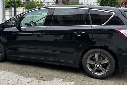 Ford S-Max 117.000 km 13.900 &euro; Extertal 32699