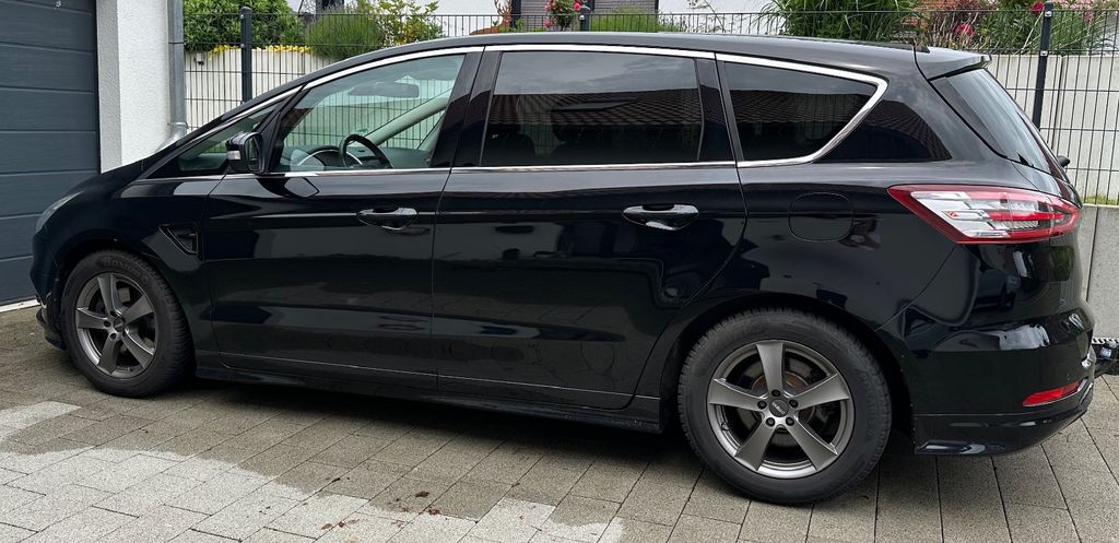 Ford S-Max 117.000 km 13.900 &euro; Extertal 32699