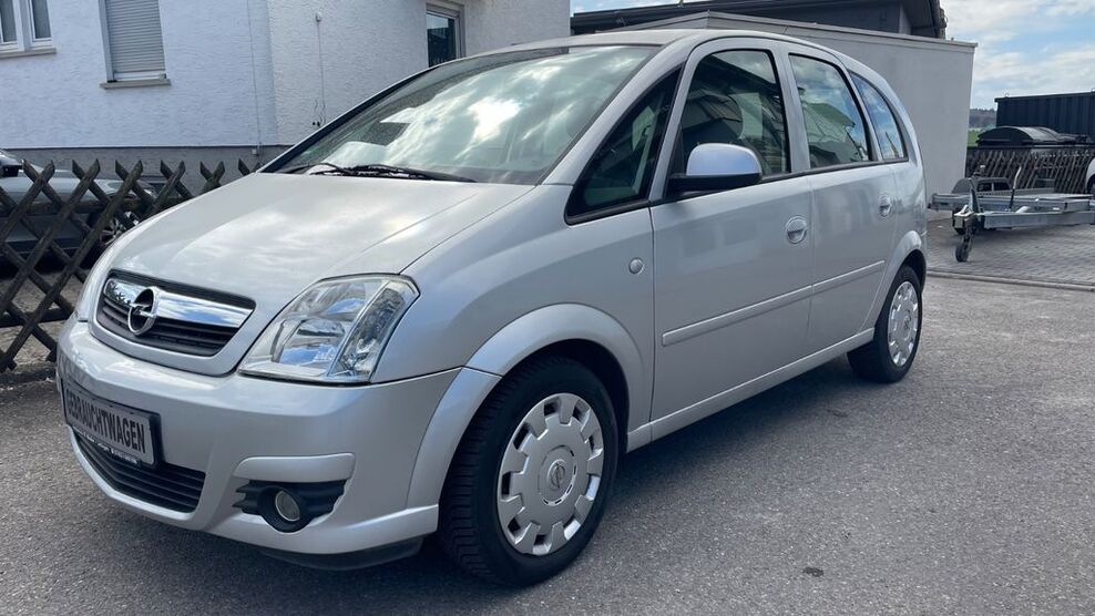 Opel Meriva 140.000 km 2.800 € Holzgerlingen 71088