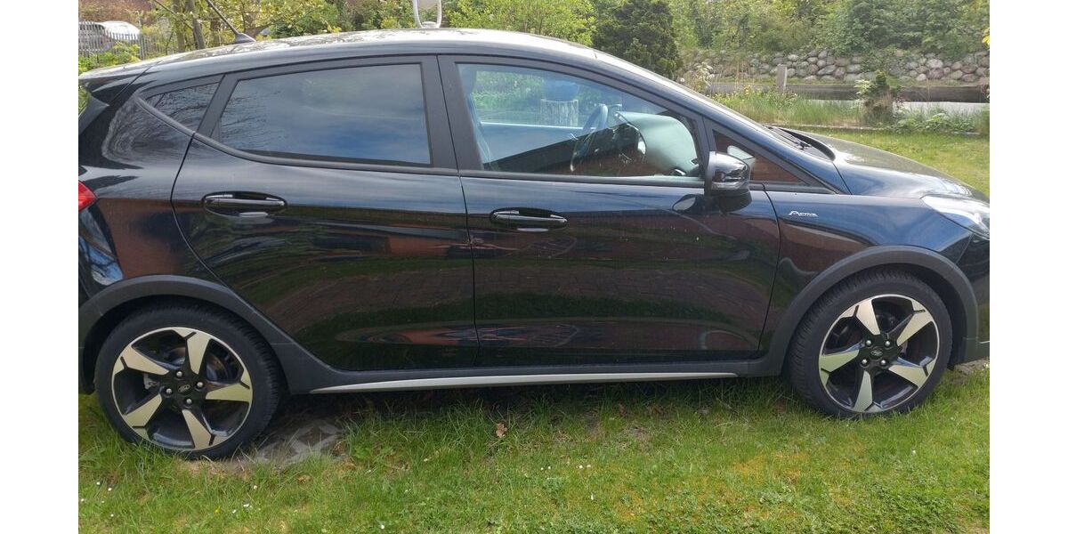 Ford Fiesta 76.300 km 10.600 &euro; Langwedel 24631
