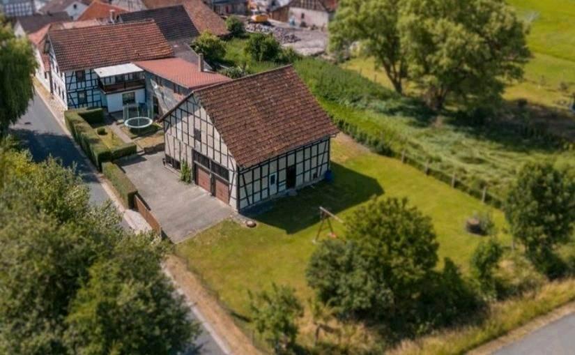 Einfamilienhaus Heldburg - 5 Zimmer, 150 m&sup2;, 159.000&euro; | Angebot:24369736