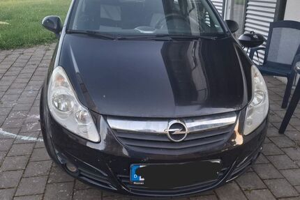 Opel Corsa 193.000 km 1.100 &euro; Teuschnitz 96358