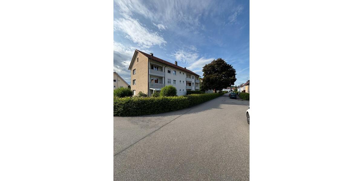 3 Zimmer Erdgeschosswohnung renoviert & bezugsfrei 3 zimmer