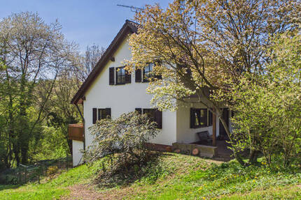 Haus Hasloch Hasselberg - 4 Zimmer, 210 m&sup2;, 1.700&euro; | Angebot:26401362