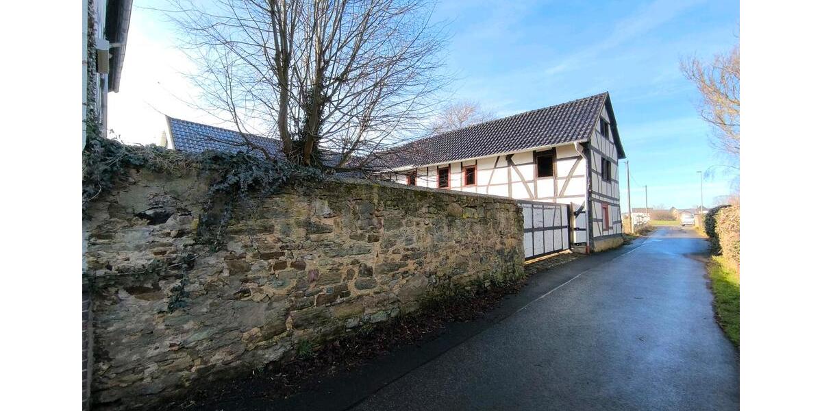 Einfamilienhaus Bad Münstereifel - 230.000&euro; | Angebot:24704970