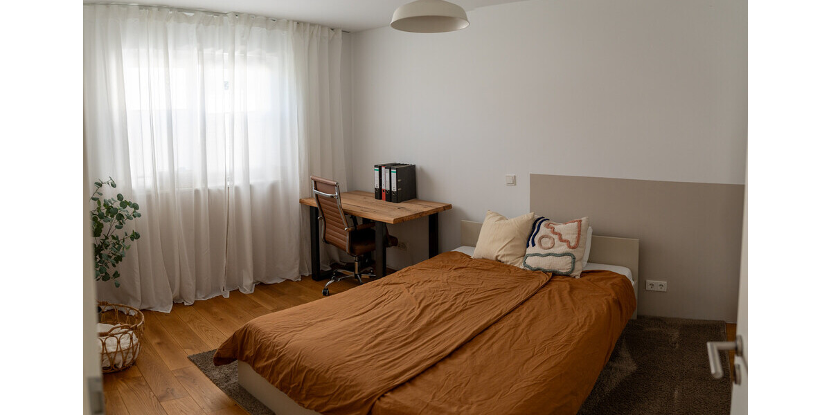 Hochwertige Doppelhaushälfte mit Garten, Garage & Einbauküche 7 zimmer