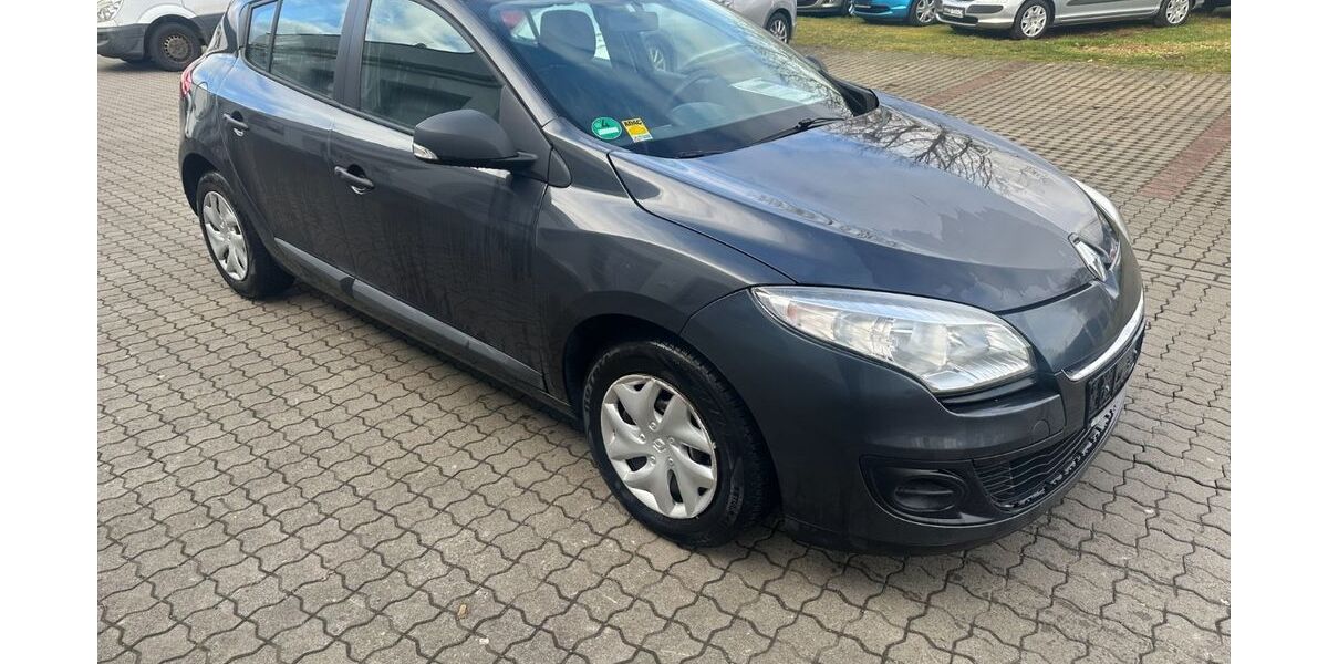 Renault Megane 130.000 km 4.490 &euro; Göttingen 37081