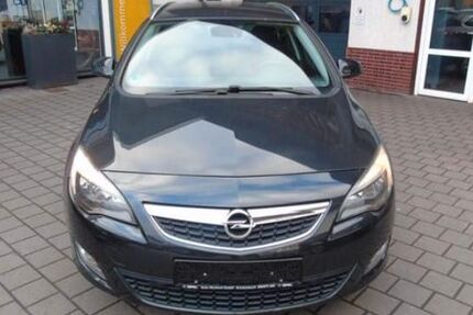 Opel Astra 228.000 km 2.950 &euro; Wallhalben 66917