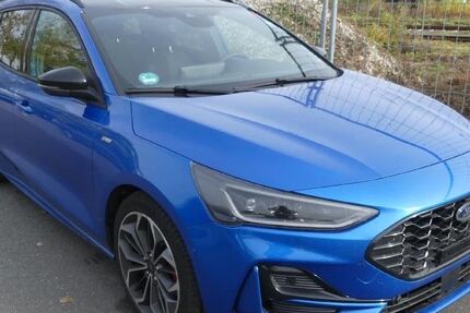 Ford Focus 10.954 km 25.740 € Lonnerstadt 91475