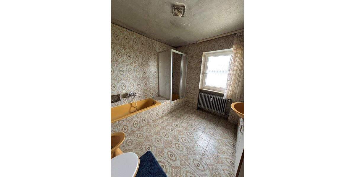 Etagenwohnung Unterkirnach - 5 Zimmer, 183 m&sup2;, 317.900&euro; | Angebot:25703715