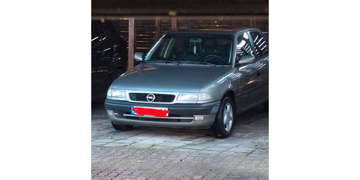 Opel Astra 135.000 km 1.450 &euro; Gera 07549