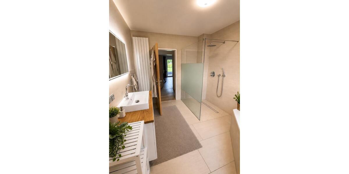 Einfamilienhaus Breuna - 6 Zimmer, 206 m&sup2;, 295.000&euro; | Angebot:26856081