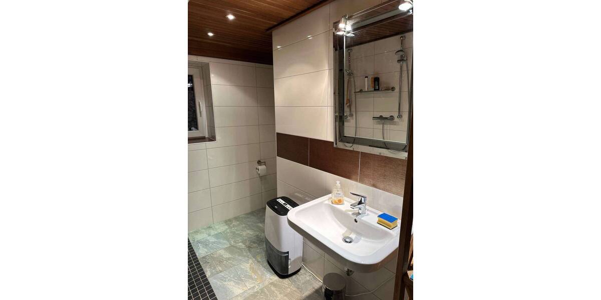 Mehrfamilienhaus, Wohnhaus Oberndorf - 6 Zimmer, 281 m&sup2;, 295.000&euro; | Angebot:26433644