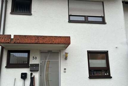 Haus Brühl - 4 Zimmer, 140 m&sup2;, 495.000&euro; | Angebot:25056747