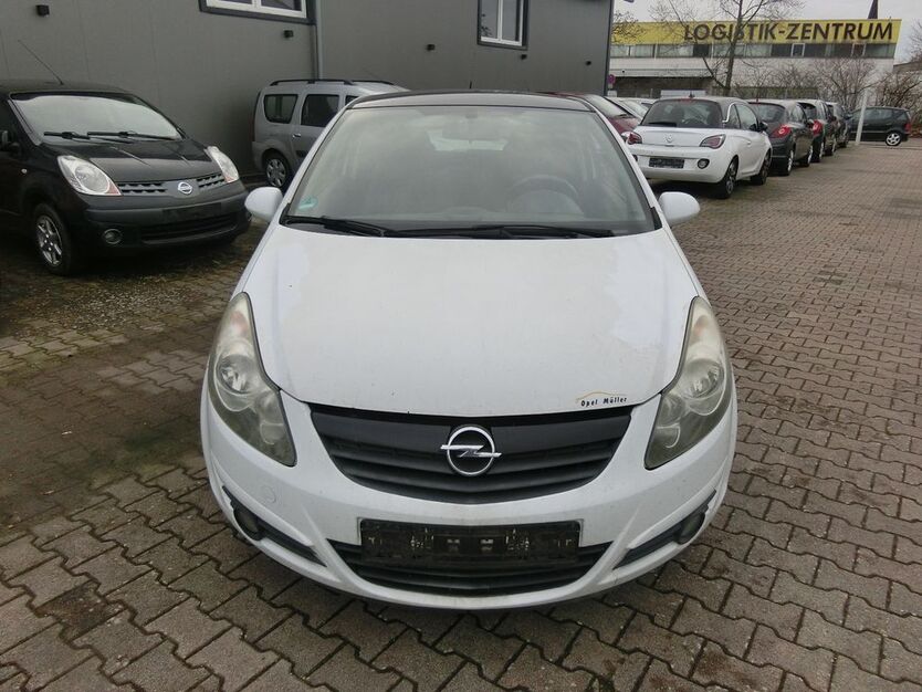 Opel Corsa 202.916 km 1.250 € Bühl 77815