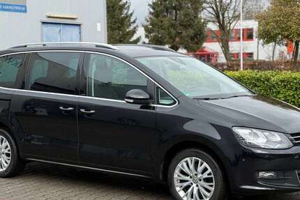 VW Sharan 124.733 km 25.990 &euro; Alsdorf - Aachen 52477
