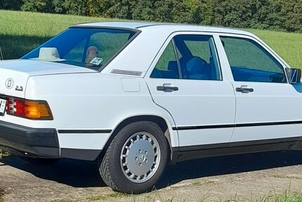 Mercedes-Benz 190 224.550 km 10.800 € Gunzenhausen 91710
